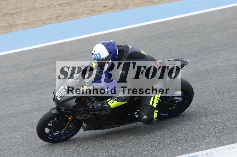 /02 28.-31.01.2025 Moto Center Thun Jerez/gruen-green/46